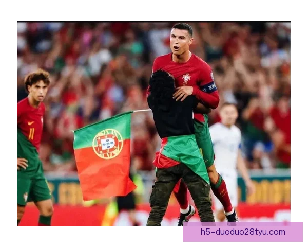 C罗收购阿尔梅里亚社媒粉丝激增